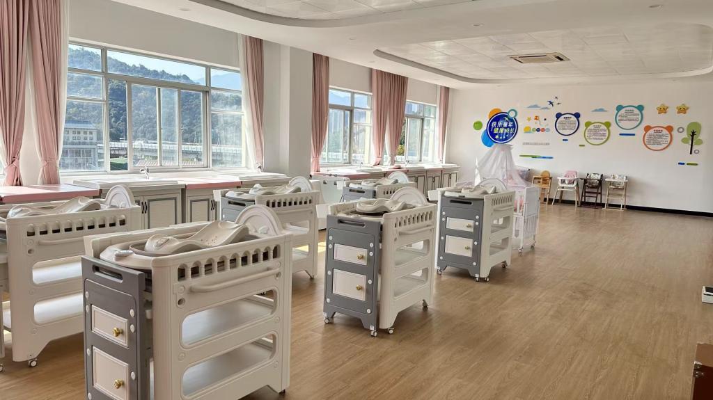 5-2婴幼儿生活照护实训室.jpg