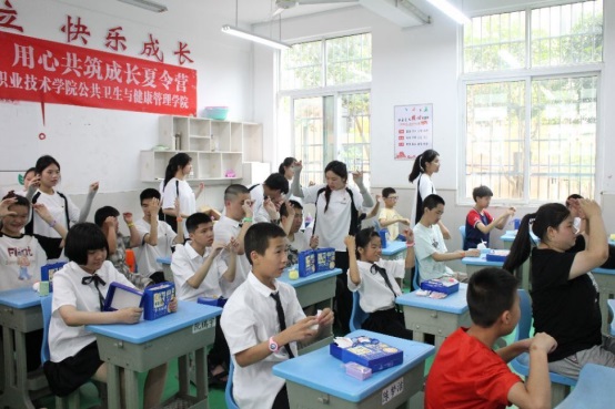 1769478072138099315.jpg 4.jpg